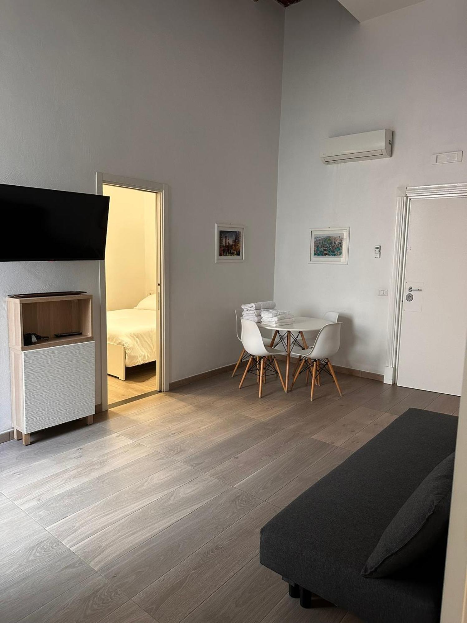 La Bella Vita Luxury Apartament And Travel Solution Neapel Exteriör bild